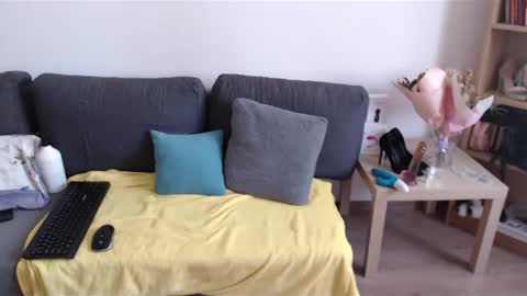 Snapshot of jessiemoony2024 chatting on 12.18.24 jessiemoony2024 online show from 12.18.24