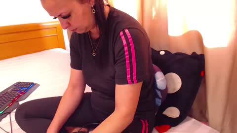 jessiestar3 online show from 03.18.26