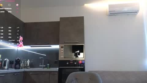 Jessie   TG channel  online show from 09.14.25