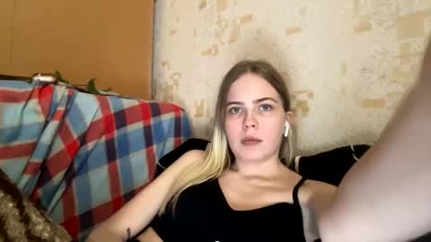 Snapshot of jessika_evans chatting on 04.20.26 jessika_evans online show from 04.20.26