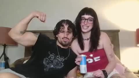 Snapshot of jessxovalenci chatting on 11.10.25 JessxoValenci online show from 11.10.25