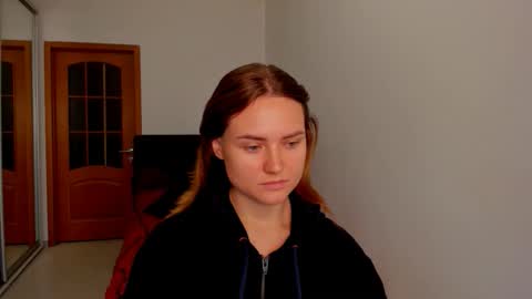 Polina online show from 11.15.25