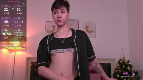 Snapshot of jessyadore chatting on 01.03.25 Jessy online show from 01.03.25