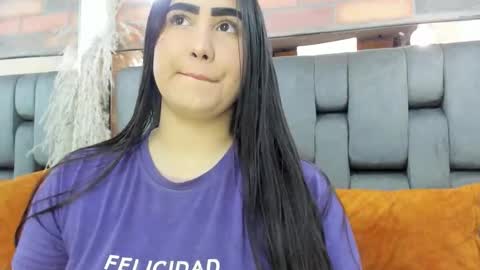 Snapshot of jessyjcortes chatting on 05.10.26 JESSY CORTES online show from 05.10.26