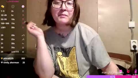 Bye everyone i cant see any reason to stay here wish u luck online show from 10.19.25