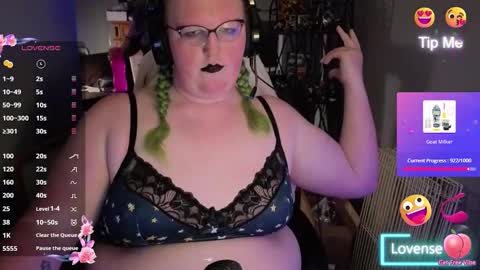 Snapshot of jestar625 chatting on 11.01.25 JesikaStar625 online show from 11.01.25