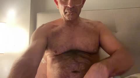 Jesuiscoquin online show from 12.02.24