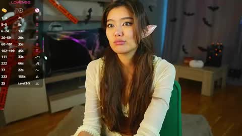 Hi all. My name is Naomi and Im glad to see you in my room  online show from 10.31.25