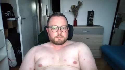 jeuneloup92 online show from 10.27.25