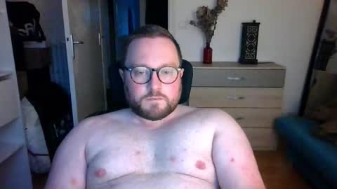 jeuneloup92 online show from 11.03.25