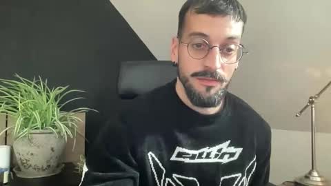 Snapshot of jeunemek00779042 chatting on 02.23.26 JEUNEMEK007 online show from 02.23.26