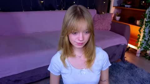 Gwen online show from 02.04.26