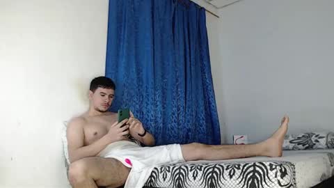 Juan David online show from 12.21.24