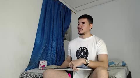 Juan David online show from 10.22.25