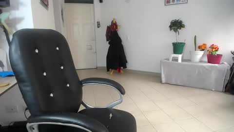 Snapshot of jezabel_purple chatting on 01.13.26 Camila online show from 01.13.26