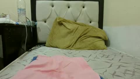 HotArabGuy24 online show from 02.27.26