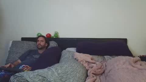 Snapshot of jgquaife chatting on 11.13.25 FoxHunter1 online show from 11.13.25