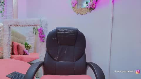 Snapshot of jhade_fox chatting on 02.27.26 Jhade online show from 02.27.26