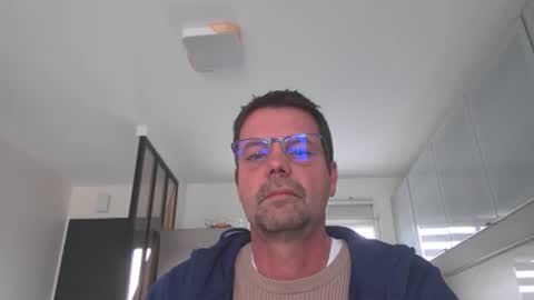 jhmec44000 online show from 04.01.26