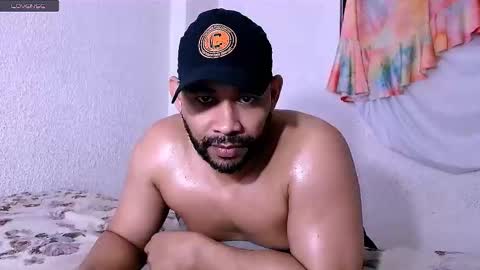 En moreno online show from 11.10.25