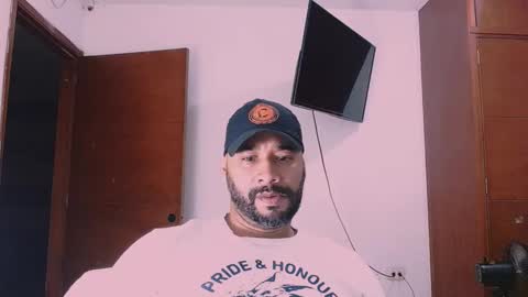 En moreno online show from 01.18.26