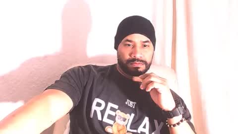 En moreno online show from 02.24.26