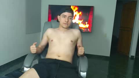 Jhoan Saenz online show from 10.18.25