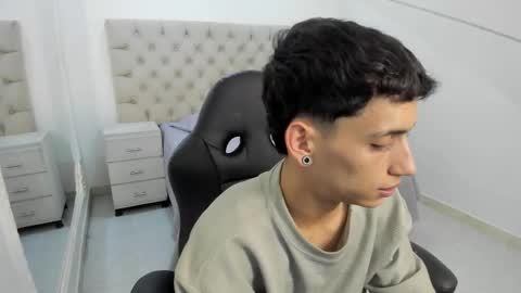 jhoanleandro online show from 11.25.25