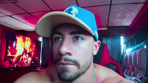 Jhojan Strong  online show from 03.03.25