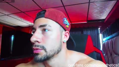 Jhojan Strong  online show from 09.10.25