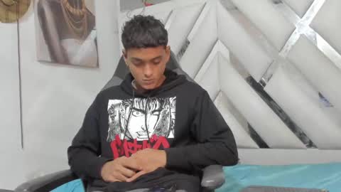 Snapshot of jhonny_flames7 chatting on 01.16.25 jhonny online show from 01.16.25