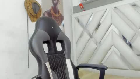 Snapshot of jhonny_flames7 chatting on 02.07.25 jhonny online show from 02.07.25