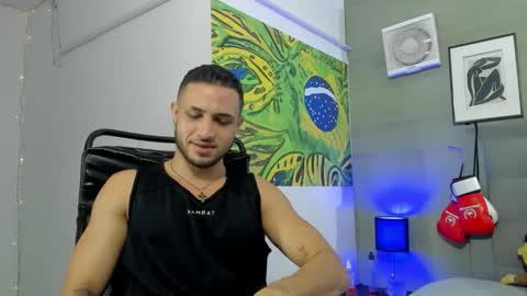 Snapshot of jhonny_flames7 chatting on 09.17.25 jhonny online show from 09.17.25