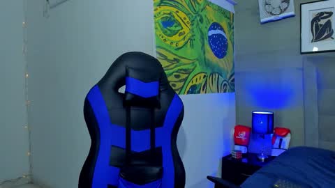 Snapshot of jhonny_flames7 chatting on 11.21.25 jhonny online show from 11.21.25