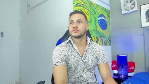 Snapshot of jhonny_flames7 chatting on 12.15.25 jhonny online show from 12.15.25