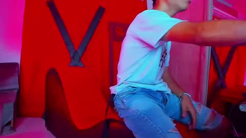 Snapshot of jhonny_latinboy chatting on 01.31.25 Jhonny online show from 01.31.25