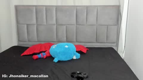 Jhonaiker online show from 02.01.25