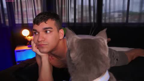 Jhonny  online show from 10.19.25