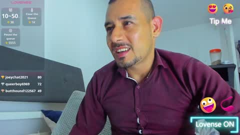 Snapshot of jhonyalzate chatting on 01.21.25 Jhony Alzate online show from 01.21.25