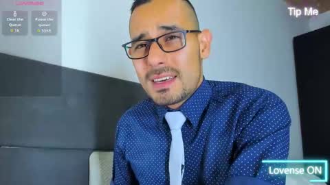 Snapshot of jhonyalzate chatting on 09.09.25 Jhony Alzate online show from 09.09.25