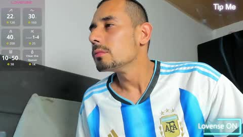 Jhony Alzate online show from 04.01.26