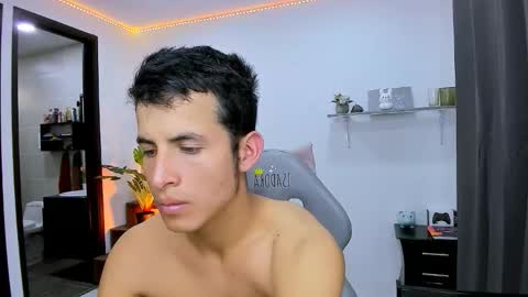 jhoryi_queen online show from 09.10.25