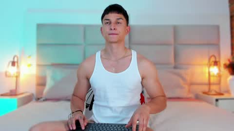 Jhosua Hunt online show from 12.04.24