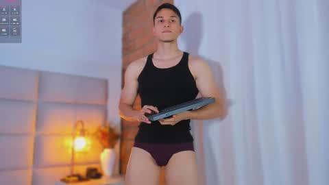 Jhosua Hunt online show from 12.23.25