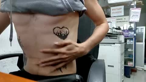 Jhosuamoore  online show from 03.10.25