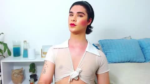 Snapshot of jhuan_cute chatting on 06.07.26 Jhuan Nhez online show from 06.07.26