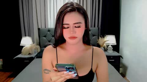 julie online show from 04.21.26