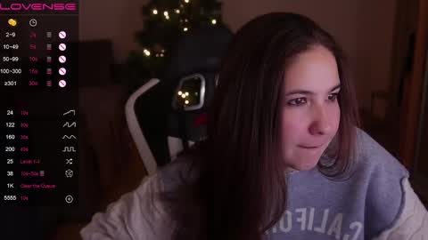 jia_lisaa online show from 12.03.24