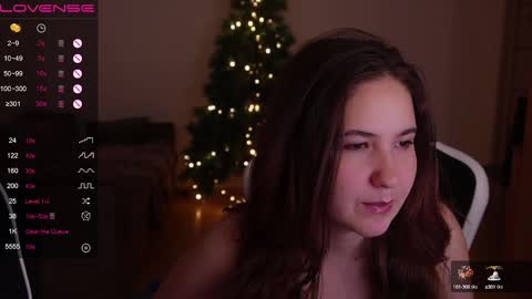 jia_lisaa online show from 12.20.24