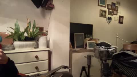 Jigz1986 online show from 12.29.24